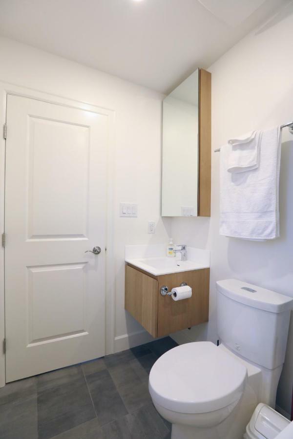 Vancouver Traveller B&B Екстериор снимка